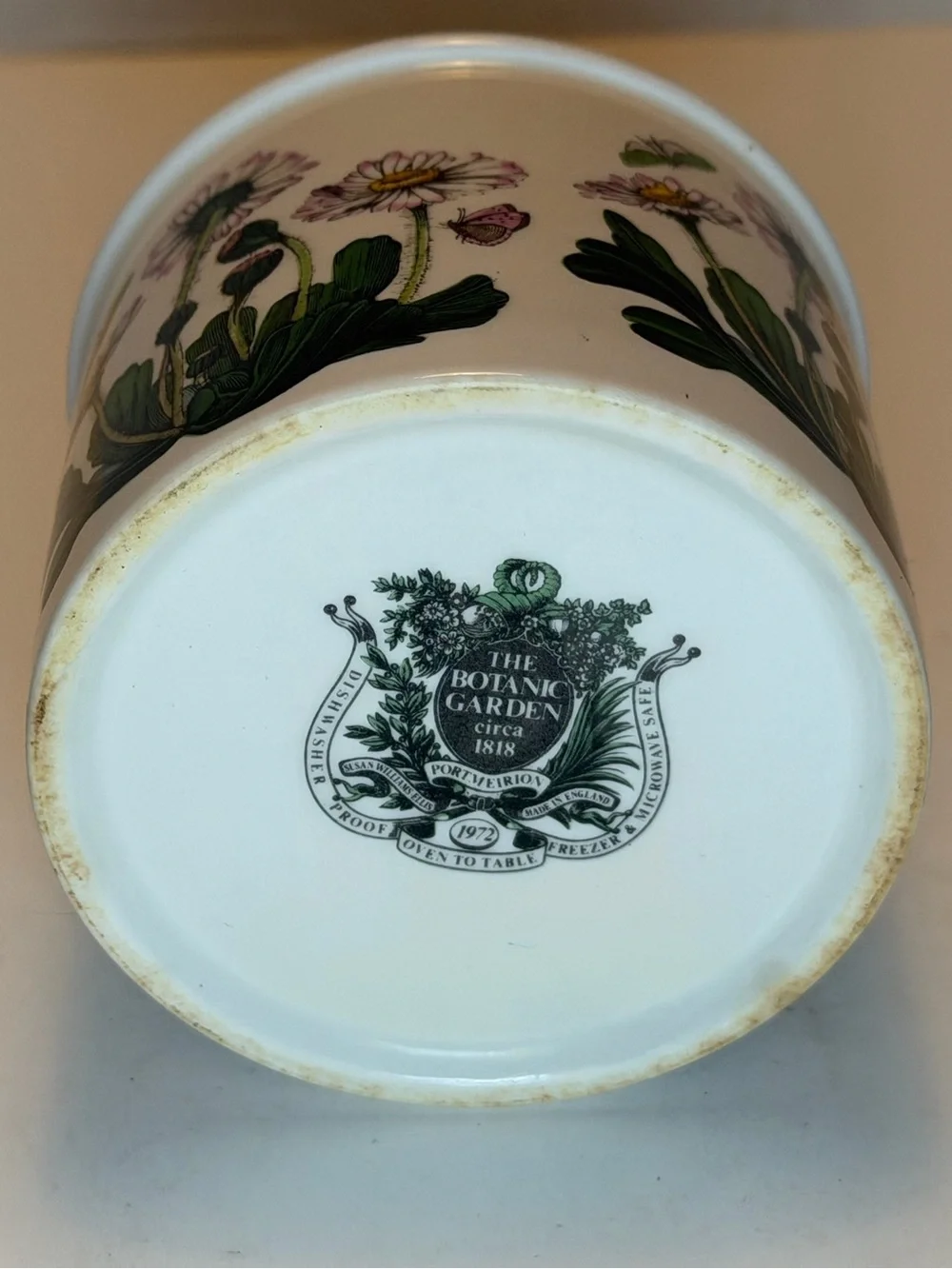 Portmerion Botanic Garden Daisy Sugar Bowl with Lid, Drum Shaped